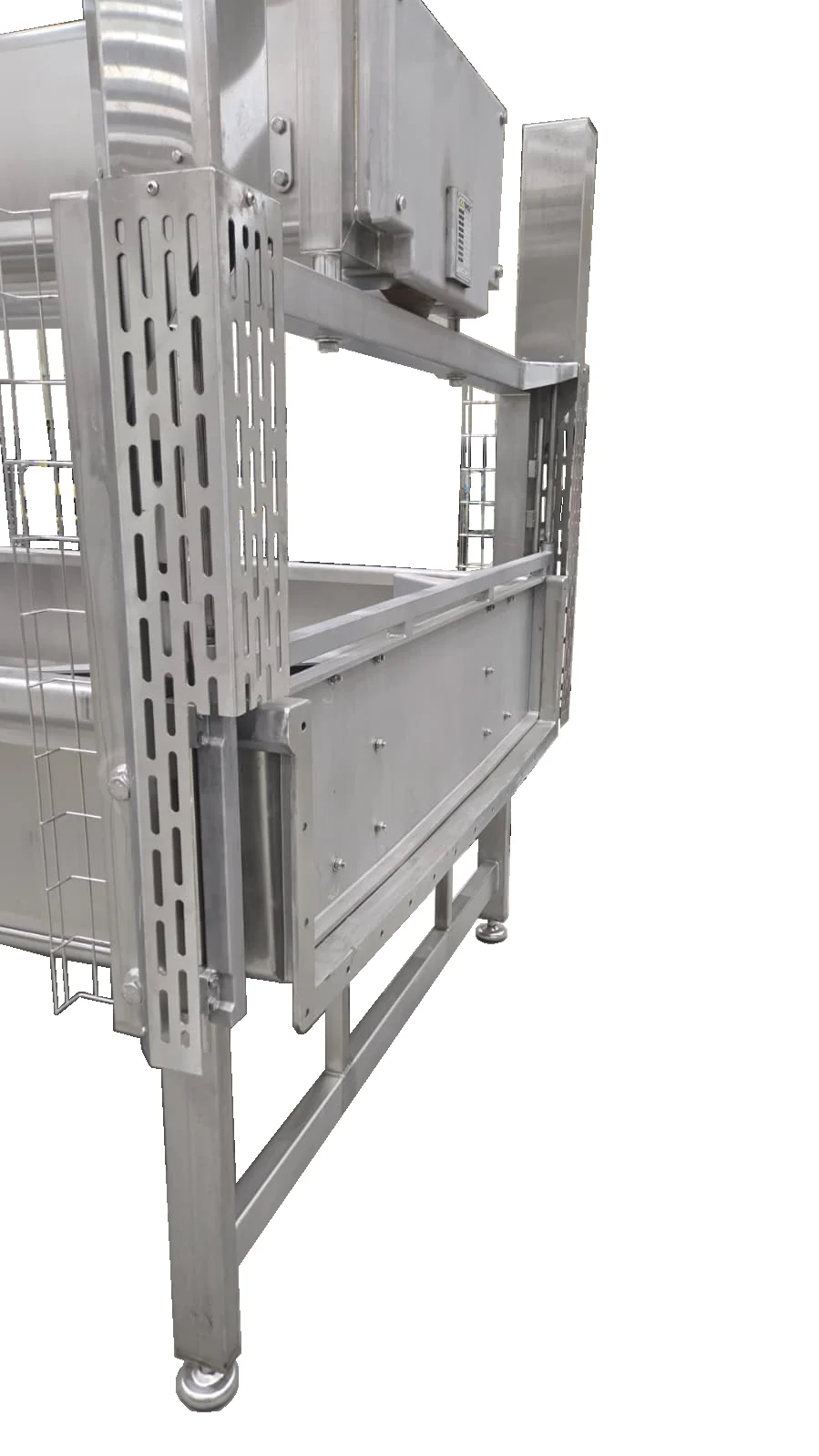 Finishing Vat — lateral exterior structure with grids and panels